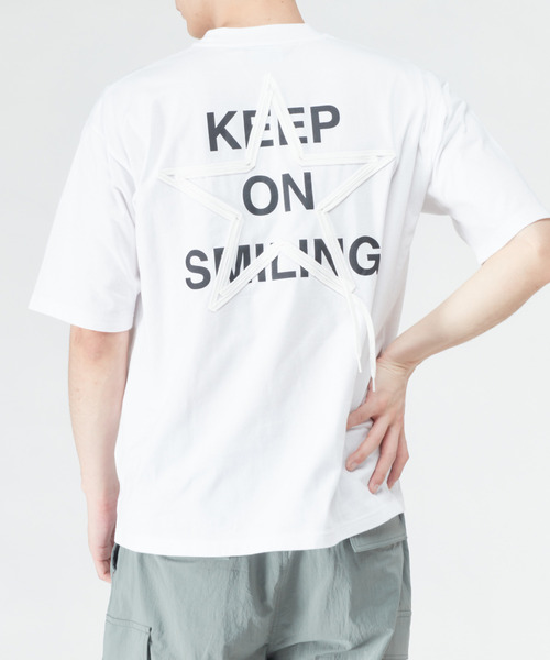 CONVERSE TOKYO（コンバーストウキョウ）の「ロゴスピンドルTシャツ（Tシャツ/カットソー・メンズ・ホワイト/ブラック/テラコッタ・MEDIUM/LARGE/SMALL）」の2枚目の写真