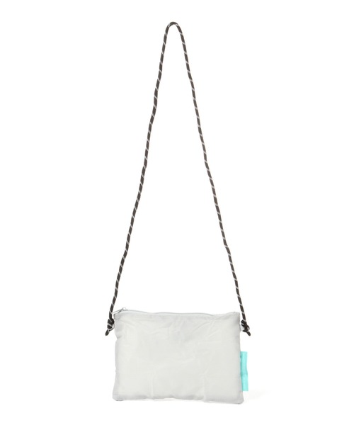 LAKOLE（ラコレ）の「【EASY TO GO】パッカブルサコッシュバッグ / 934910（ショルダーバッグ・メンズ・ブラック/グレー・FREE）」の2枚目の写真