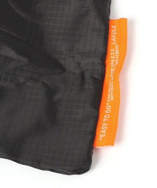 LAKOLE（ラコレ）の「【EASY TO GO】パッカブルサコッシュバッグ / 934910（ショルダーバッグ・メンズ・ブラック/グレー・FREE）」の15枚目の写真