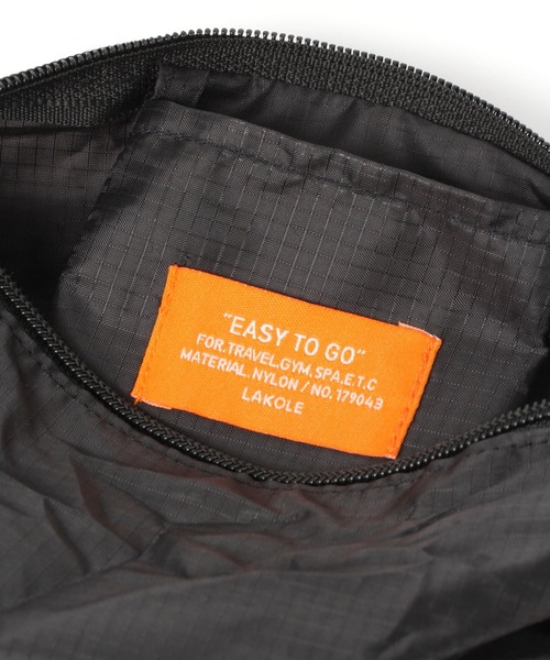 LAKOLE（ラコレ）の「【EASY TO GO】パッカブルサコッシュバッグ / 934910（ショルダーバッグ・メンズ・ブラック/グレー・FREE）」の11枚目の写真