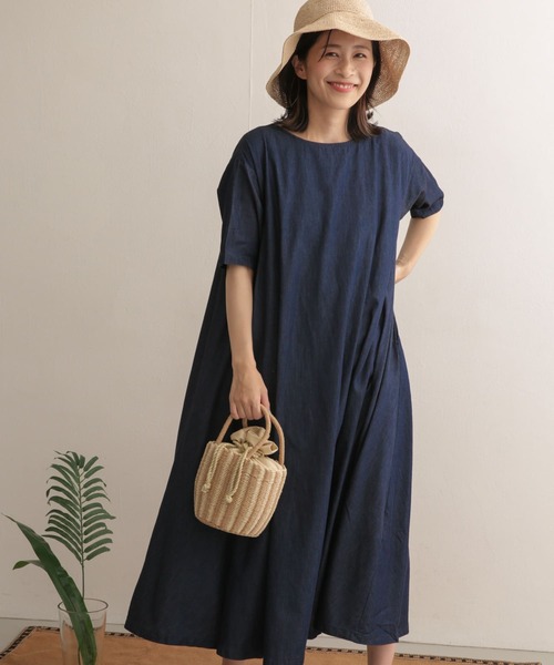 URBAN RESEARCH DOORS（アーバンリサーチドアーズ）の「ライトデニムAラインワンピース（ワンピース・レディース・ワンウォッシュ/インディゴブルー・ONE）」の14枚目の写真
