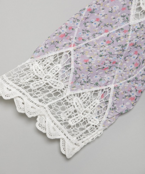 AS KNOW AS PINKY（アズノゥアズピンキー）の「花柄レース組ませチュニック（チュニック・レディース・オフホワイト/ネイビー/ラベンダー・FREE）」の15枚目の写真