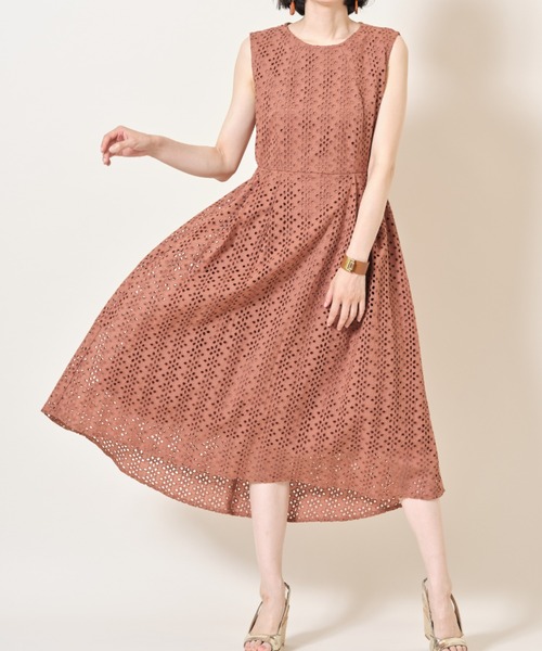 Nostalgia アンドドットノスタルジア のファッション ワンピース インドコットンレースノースリーブワンピース ワンピース