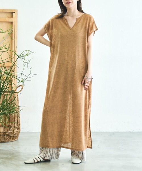 VACANCY(ヴァカンシー)の「フレンチスリーブステッチシアーワンピース(ワンピース・レディース・ブラック/ベージュ/ホワイト系その他・FREE)」の1枚目の写真