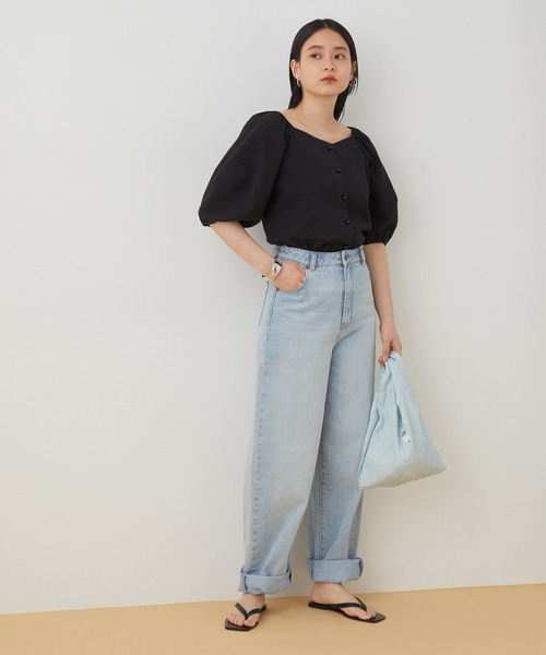 ADAM ET ROPE'（アダムエロペ）の「〈洗える〉スクエアネックバルーンスリーブブラウス（シャツ/ブラウス・レディース・ホワイト/ピンク/ブラック/ブルー系その他4・FREE）」の5枚目の写真