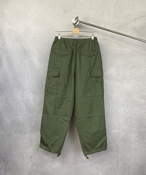 Beno（ビーノ）の「コットンツイル 6ポケット ワイド カーゴパンツ（カーゴパンツ・メンズ・オフホワイト/ブラック/ベージュ/オリーブ/ネイビー・S/M/L）」の10枚目の写真