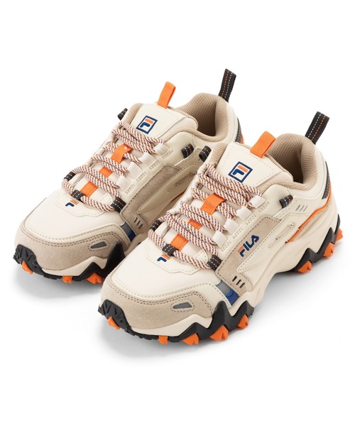 FILA(フィラ)の「オークモント TR / OAKMONT TR / 厚底スニーカー(スニーカー・レディース・ベージュ/グレー/ブラック/ライトベージュ・27.0cm/23.0cm/25.0cm/24.0cm/26.0cm/23.5cm/26.5cm/25.5cm/28.0cm/24.5cm/29.0cm/27.5cm/22.5cm)」の15枚目の写真