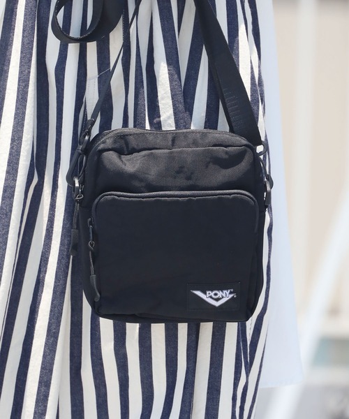 PONY（ポニー）の「PONY/ポニー SQUARE SHOULDER BAG ショルダーバッグ（ショルダーバッグ・メンズ・ブラック/レッド/キャメル・FREE）」の11枚目の写真