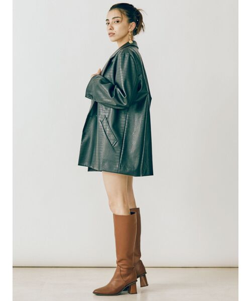 EVRIS（エヴリス）の「レザーライクルーズジャケット（テーラードジャケット・レディース・ブラック/ベージュ・FREE）」の8枚目の写真