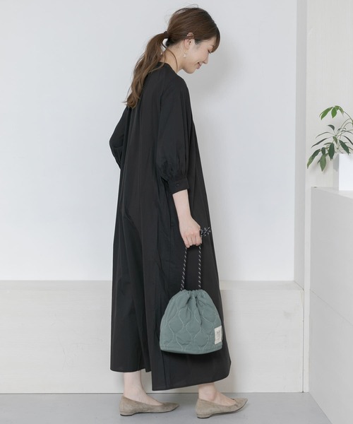 URBAN RESEARCH Sonny Label(アーバンリサーチサニーレーベル)の「ボタンアップボリュームスリーブワンピース(ワンピース・レディース・ブルー/オフホワイト/ブラック・FREE)」の9枚目の写真