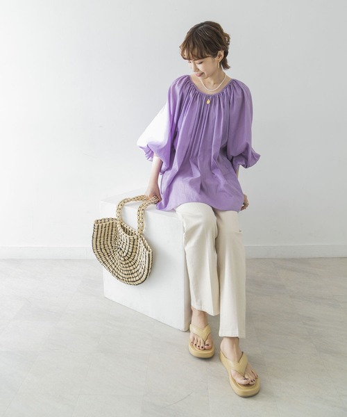 URBAN RESEARCH（アーバンリサーチ）の「ラミーコットンペザントブラウス（Tシャツ/カットソー・レディース・グリーン/オフホワイト/パープル・FREE）」の10枚目の写真