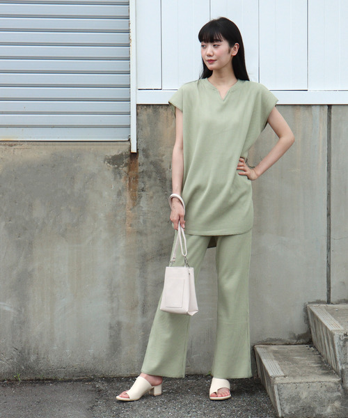 VENCEEXCHANGE(ヴァンスエクスチェンジ)の「ワッフルキーネックセットアップ+ポーチ3点セット(Tシャツ/カットソー・レディース・ベージュ/ミント/オフホワイト・M)」の20枚目の写真