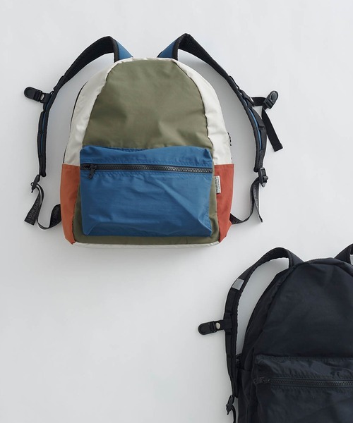 BREEZE（ブリーズ）の「/ユーティリティバックパック（バックパック/リュック・キッズ・ブラック/ライム/レインボー/ブルー・MEDIUM/SMALL/LARGE）」の2枚目の写真
