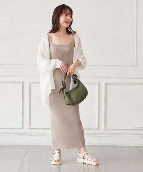 KOBE LETTUCE（コウベレタス）の「スクエアネックリブニットワンピース（ワンピース・レディース・ブラック/ベージュ/ブラウン・FREE）」の3枚目の写真