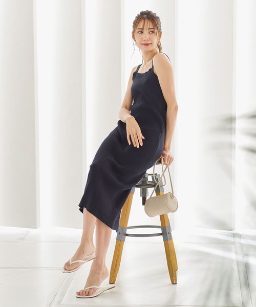 KOBE LETTUCE（コウベレタス）の「スクエアネックリブニットワンピース（ワンピース・レディース・ブラック/ベージュ/ブラウン・FREE）」の11枚目の写真