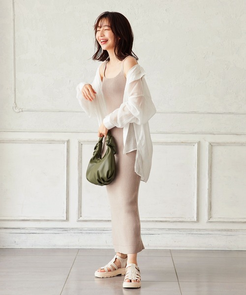 KOBE LETTUCE（コウベレタス）の「スクエアネックリブニットワンピース（ワンピース・レディース・ブラック/ベージュ/ブラウン・FREE）」の7枚目の写真