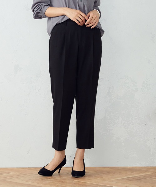 COMME CA MODELS（コムサモデルズ）の「ストレッチ　テーパードパンツ（スラックス・レディース・ブラック/ベージュ・X-SMALL/SMALL/MEDIUM/LARGE/X-LARGE）」の8枚目の写真