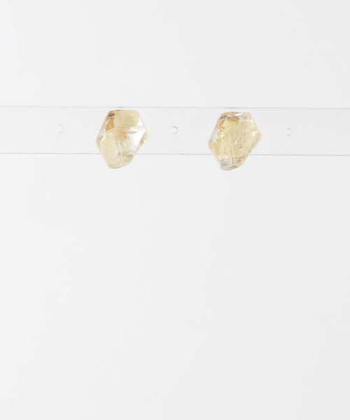 URBAN RESEARCH DOORS（アーバンリサーチドアーズ）の「CHACO　フラワーピアス（ピアス（両耳用）・レディース・イエロー系その他/グリーン系その他・FREE）」の4枚目の写真