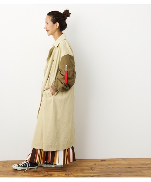 RODEO CROWNS WIDE BOWL(ロデオクラウンズワイドボウル)の「【WEB限定】ミリタリースリーブトレンチコート(トレンチコート・レディース・ベージュ/カーキ・FREE)」の4枚目の写真