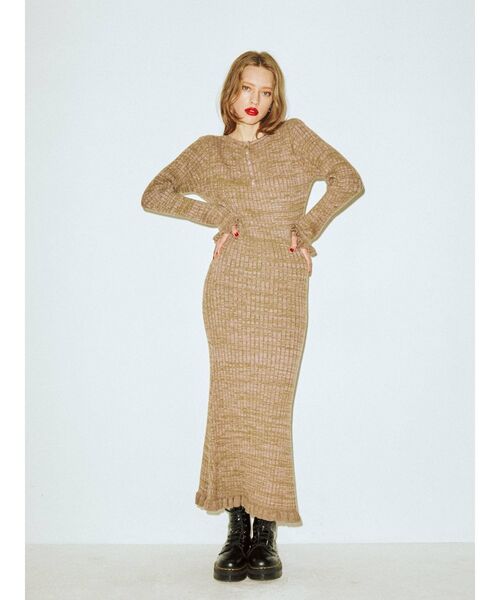 jouetie（ジュエティ）の「【WEB限定】バックツイストニットワンピース（ワンピース・レディース・ブラック/パープル/グリーン・MEDIUM）」の17枚目の写真