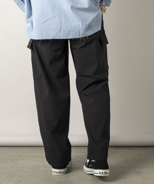 GLOSTER（グロスター）の「【RIP-STOP/リップストップ生地使用】【GLOSTER/グロスター】CAMP CARGO PT キャンプカーゴパンツ（その他パンツ・メンズ・ネイビー/ブラック・MEDIUM/LARGE）」の3枚目の写真