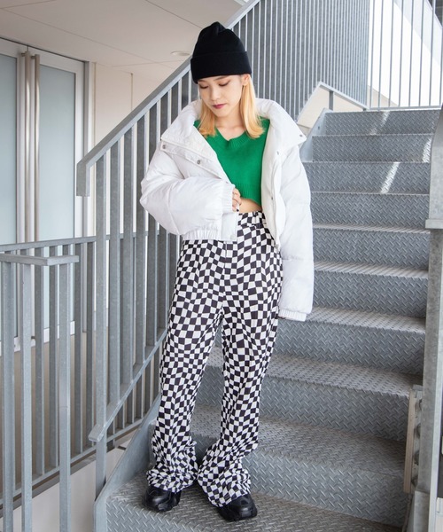 DuKKah（デュカ）の「Dukkah/【低身長向け】スタンド中綿ブルゾン（ダウンジャケット/コート・レディース・アイボリー/ブラック・X-SMALL）」の3枚目の写真