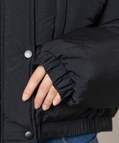 DuKKah（デュカ）の「Dukkah/【低身長向け】スタンド中綿ブルゾン（ダウンジャケット/コート・レディース・アイボリー/ブラック・X-SMALL）」の18枚目の写真