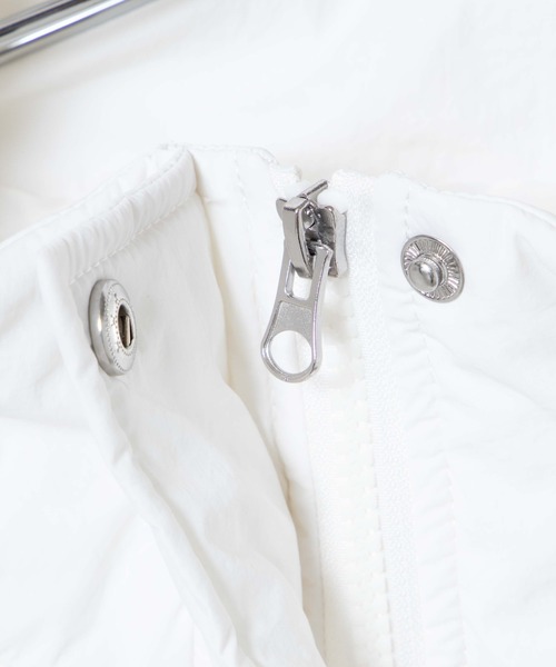 DuKKah（デュカ）の「Dukkah/【低身長向け】スタンド中綿ブルゾン（ダウンジャケット/コート・レディース・アイボリー/ブラック・X-SMALL）」の8枚目の写真