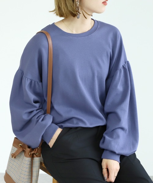 reca(レカ)の「たっぷりボリュームシャーリングスリーブスウェット(スウェット・レディース・オフホワイト/ブラック/ベージュ/パープル・FREE)」の4枚目の写真