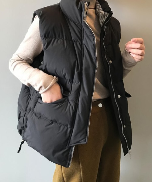 Girly Doll（ガーリードール）の「ベスト（ダウンベスト・レディース・グリーン/アイボリー/ブラック・M/L）」の3枚目の写真