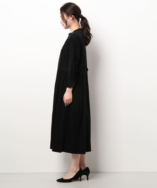 PREFERIR(プレフェリール)の「コーデュロイ ローウエスト ワンピース(ワンピース・レディース・チャコールグレー/ブラック/キャメル/ブラウン・SMALL/MEDIUM)」の6枚目の写真