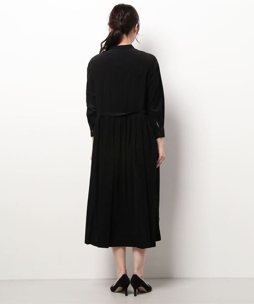 PREFERIR(プレフェリール)の「コーデュロイ ローウエスト ワンピース(ワンピース・レディース・チャコールグレー/ブラック/キャメル/ブラウン・SMALL/MEDIUM)」の5枚目の写真