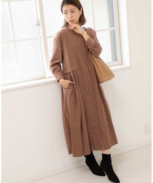 PREFERIR(プレフェリール)の「コーデュロイ ローウエスト ワンピース(ワンピース・レディース・チャコールグレー/ブラック/キャメル/ブラウン・SMALL/MEDIUM)」の4枚目の写真