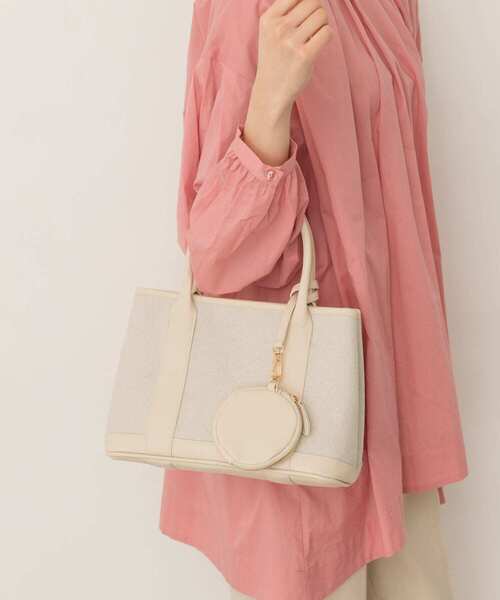 RODE SKO(ロデスコ)の「プチ撥水キャンバストートバッグ(トートバッグ・レディース・アイボリー/ブラック/ブラウン系その他・ONE)」の5枚目の写真