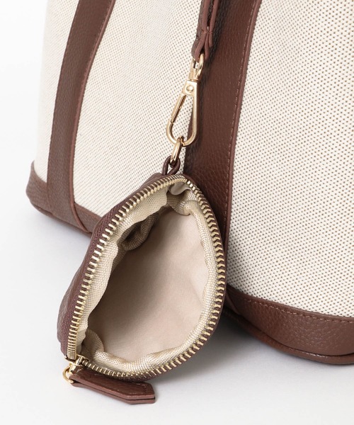 RODE SKO(ロデスコ)の「プチ撥水キャンバストートバッグ(トートバッグ・レディース・アイボリー/ブラック/ブラウン系その他・ONE)」の18枚目の写真