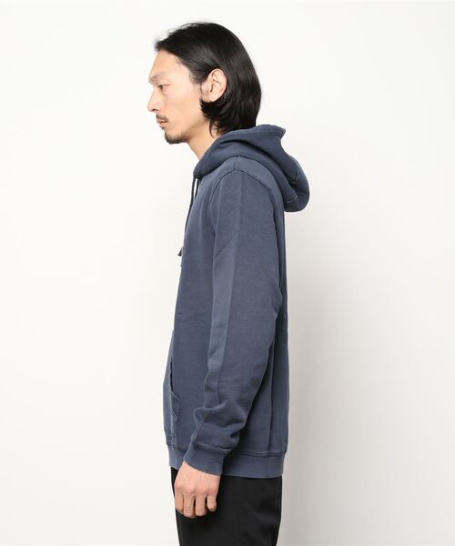 Guess（ゲス）の「Spencer Fleece Hoodie（パーカー・メンズ・ブラウン/グレー/オレンジ/ブルー・SMALL/MEDIUM/LARGE）」の13枚目の写真