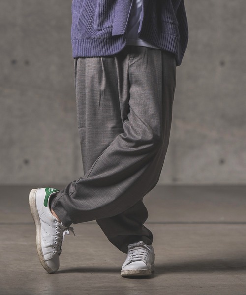 GLIMCLAP(グリムクラップ)の「mp9640-Uneven yarn T-R fabric balloon silhouette pants パンツ(その他パンツ・メンズ・ライトグレー/ブラック/ベージュ/チャコール・S/M/L)」の10枚目の写真