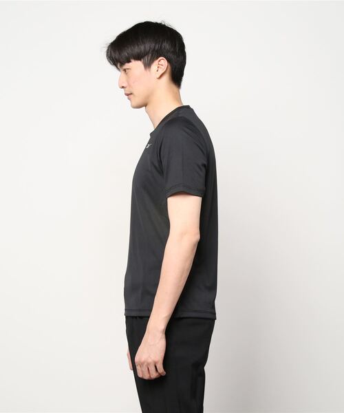 Reebok（リーボック）の「ランニング テック Tシャツ /（Tシャツ/カットソー・メンズ・スカイブルー/ブラック・SMALL/MEDIUM/LARGE/X-LARGE/XX-LARGE/X-SMALL/XXX-LARGE）」の4枚目の写真