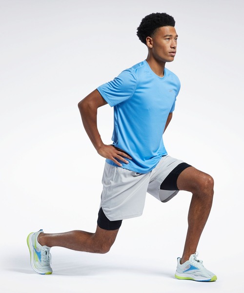 Reebok（リーボック）の「ランニング テック Tシャツ /（Tシャツ/カットソー・メンズ・スカイブルー/ブラック・SMALL/MEDIUM/LARGE/X-LARGE/XX-LARGE/X-SMALL/XXX-LARGE）」の11枚目の写真