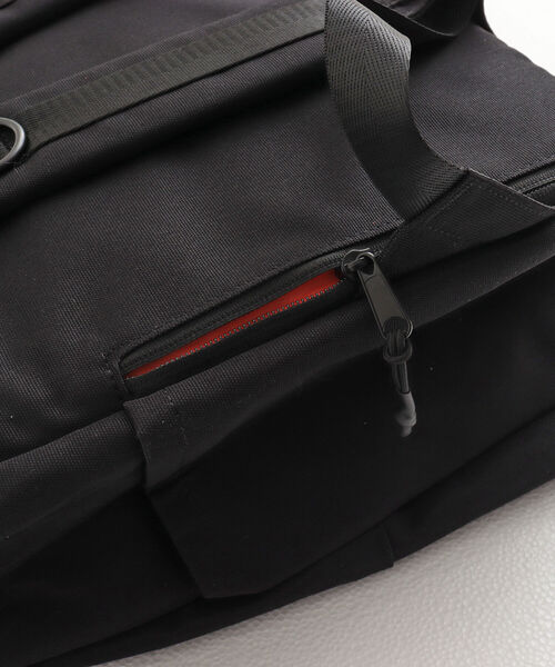 UNIVERSAL OVERALL(ユニバーサルオーバーオール)の「【UNIVERSAL OVERALL/ユニバーサルオーバーオール】11ポケットリュック(バックパック/リュック・メンズ・ブラック/オリーブ・FREE)」の7枚目の写真