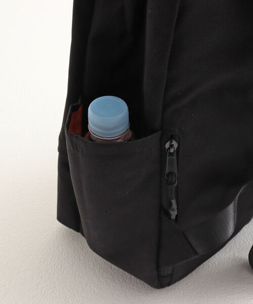 UNIVERSAL OVERALL(ユニバーサルオーバーオール)の「【UNIVERSAL OVERALL/ユニバーサルオーバーオール】11ポケットリュック(バックパック/リュック・メンズ・ブラック/オリーブ・FREE)」の8枚目の写真