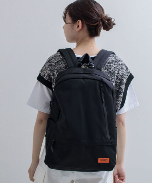 UNIVERSAL OVERALL(ユニバーサルオーバーオール)の「【UNIVERSAL OVERALL/ユニバーサルオーバーオール】11ポケットリュック(バックパック/リュック・メンズ・ブラック/オリーブ・FREE)」の16枚目の写真