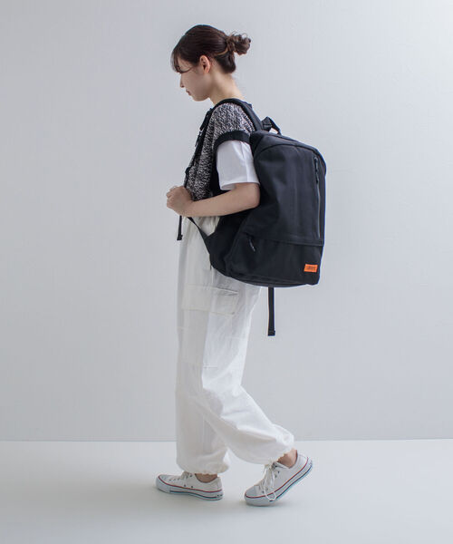 UNIVERSAL OVERALL(ユニバーサルオーバーオール)の「【UNIVERSAL OVERALL/ユニバーサルオーバーオール】11ポケットリュック(バックパック/リュック・メンズ・ブラック/オリーブ・FREE)」の13枚目の写真