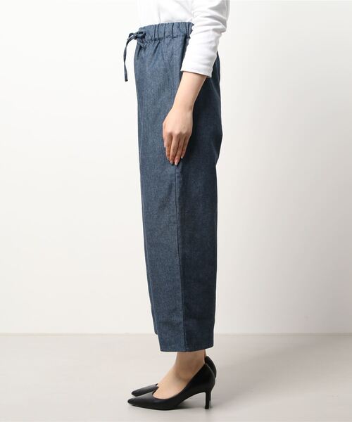Samansa Mos2 blue(サマンサモスモスブルー)の「ダンガリーイージーパンツ(その他パンツ・レディース・ブルー/ネイビー/ベージュ・フリ-)」の4枚目の写真