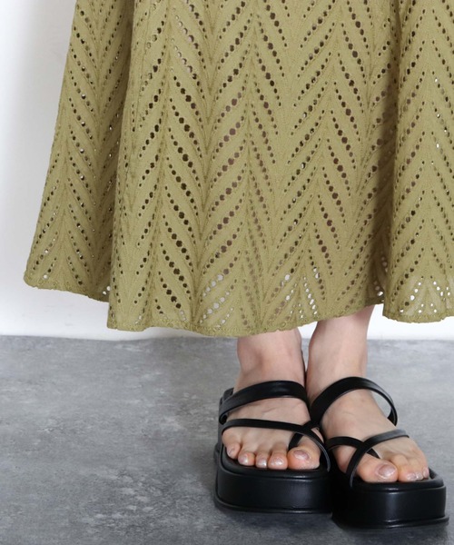 archives(アルシーヴ)の「刺繍レースマーメイドスカート(スカート・レディース・オフホワイト/ブルー/グリーン系その他・MEDIUM)」の4枚目の写真
