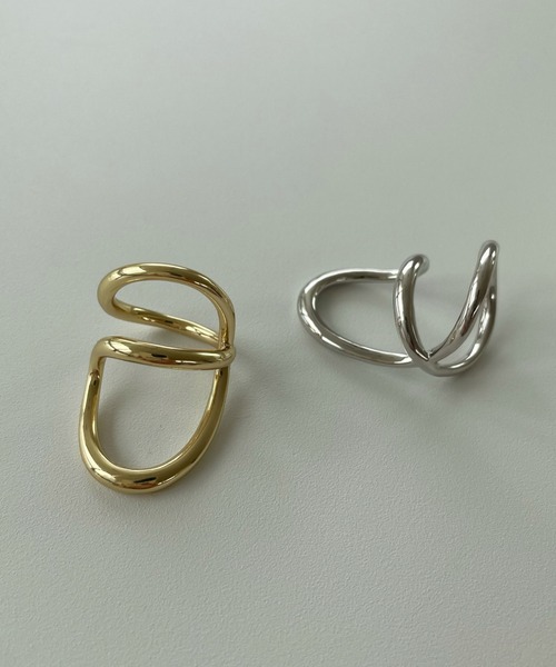 y/m by misato（イムバイミサト）の「ウェーブリング（リング・レディース・シルバー/ゴールド・FREE）」の5枚目の写真