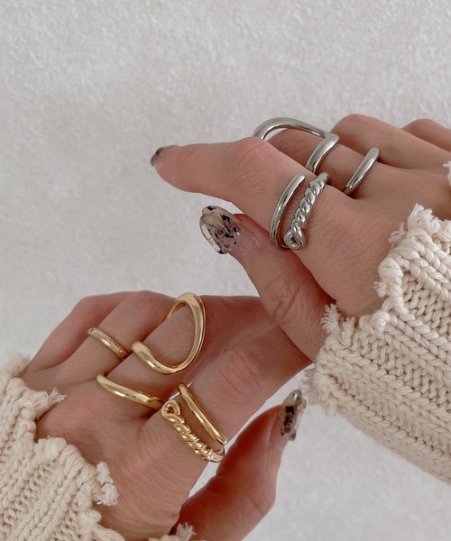 y/m by misato（イムバイミサト）の「ウェーブリング（リング・レディース・シルバー/ゴールド・FREE）」の8枚目の写真