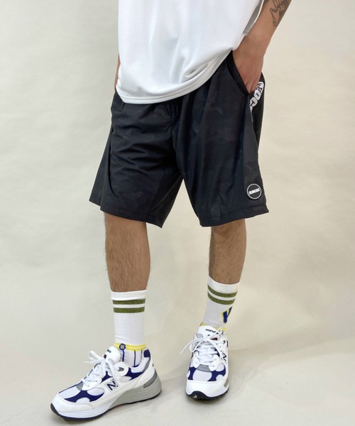 DC(ディーシー)の「DC/ディーシー ラインパンツ トラックパンツ ショーツ DWS221030(その他パンツ・メンズ・ブラック系その他/ブラック・L/M/XL)」の20枚目の写真