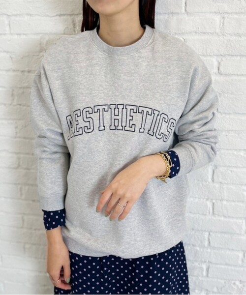 UNTITLED（アンタイトル）の「◆【STORY掲載】裏毛ロゴスウェット＜洗える＞（スウェット・レディース・グレー/オフホワイト/グリーン・02/00/44/48/04）」の3枚目の写真