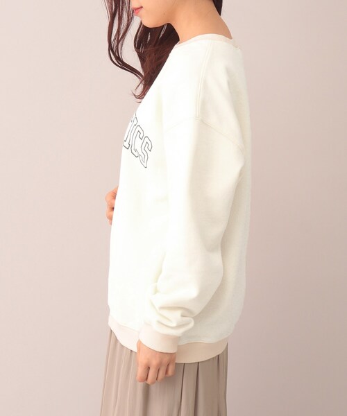 UNTITLED（アンタイトル）の「◆【STORY掲載】裏毛ロゴスウェット＜洗える＞（スウェット・レディース・グレー/オフホワイト/グリーン・02/00/44/48/04）」の6枚目の写真